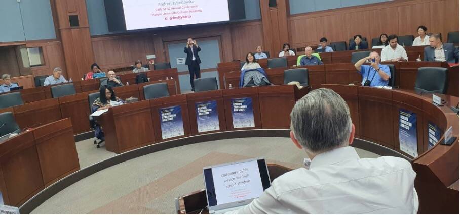 Prezentacja wyników projektu na konferencji w Korei Południowej